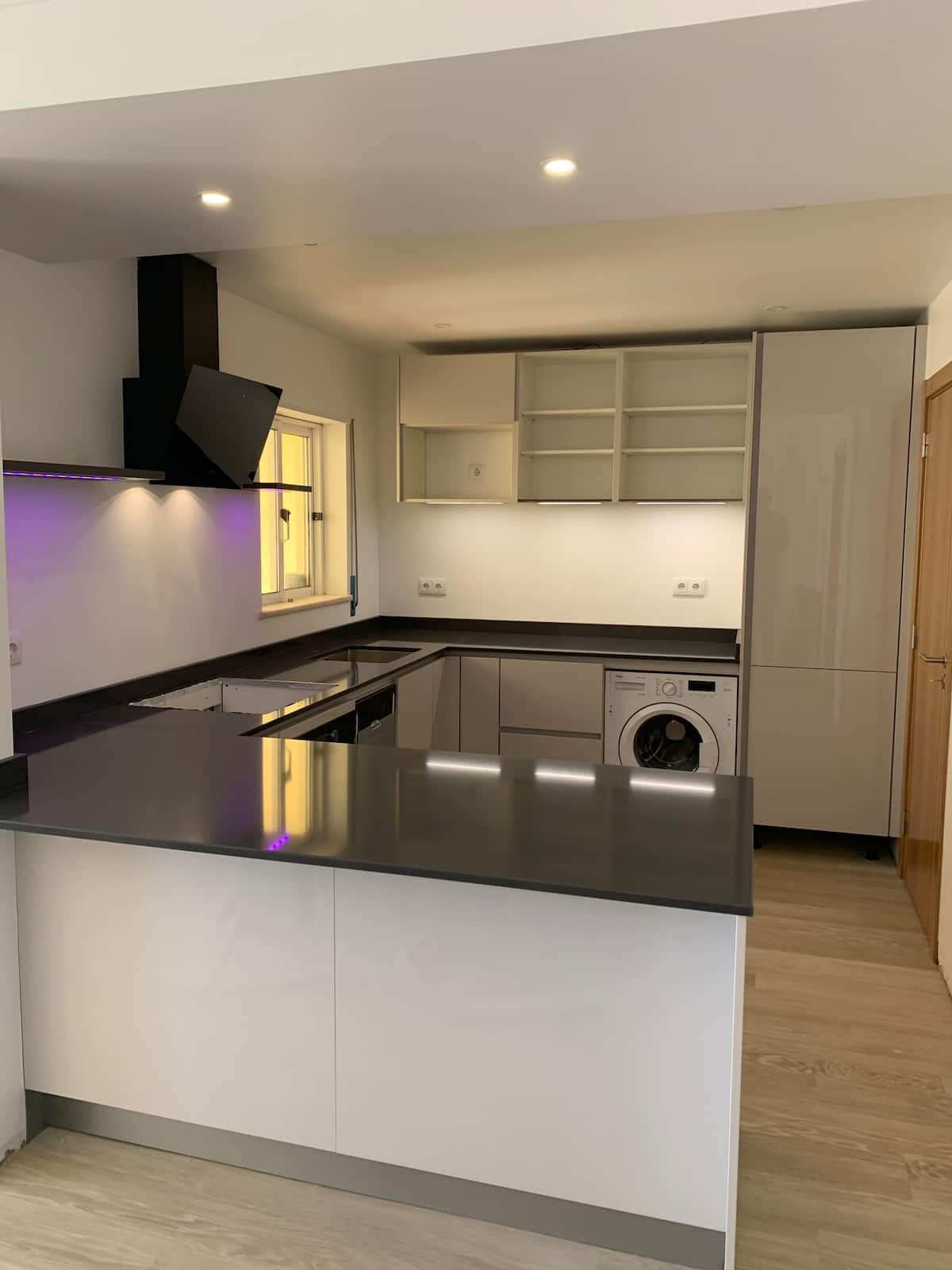 Fully equipped open-plan kitchen