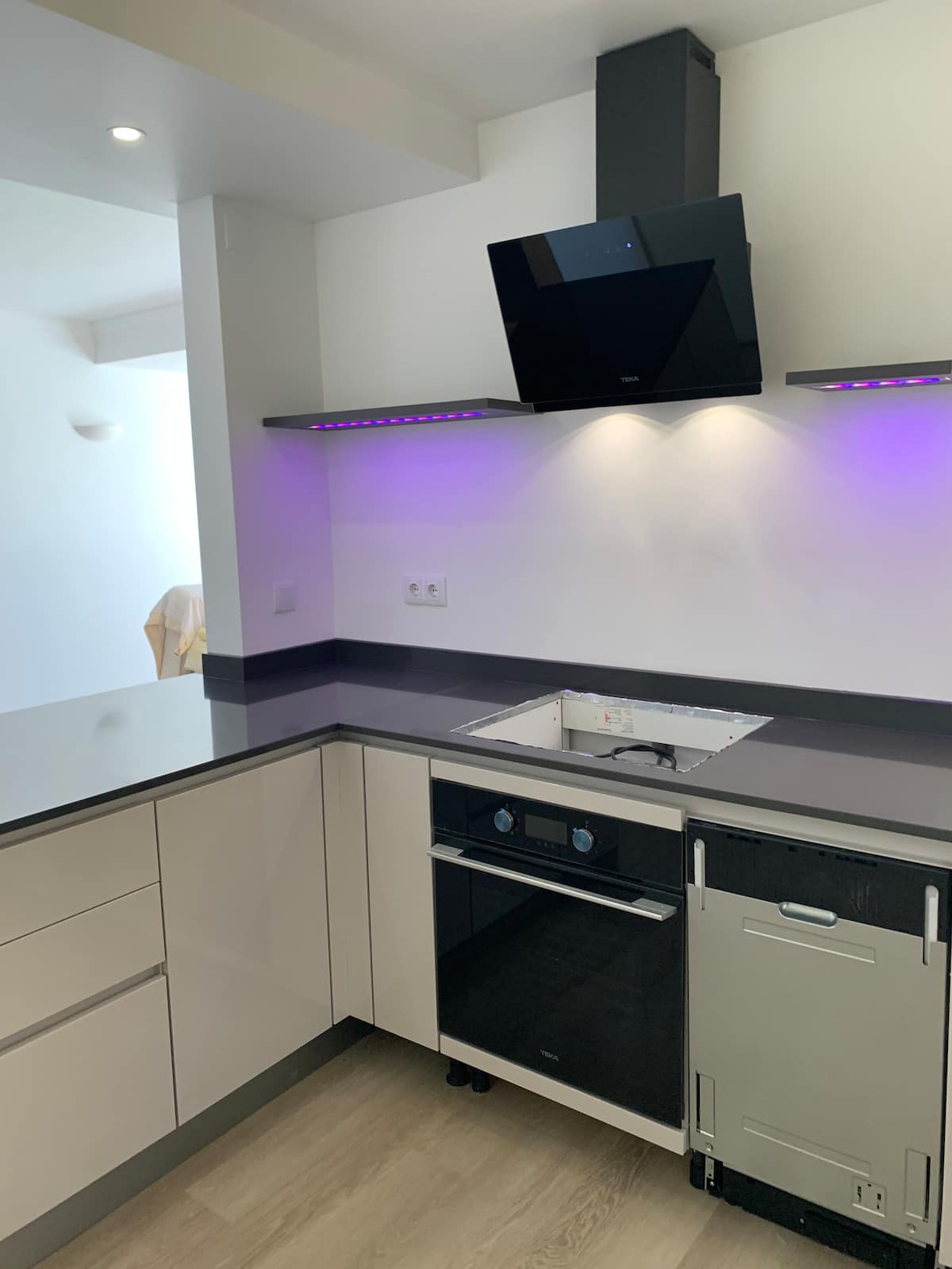 Modern kitchen and breakfast bar