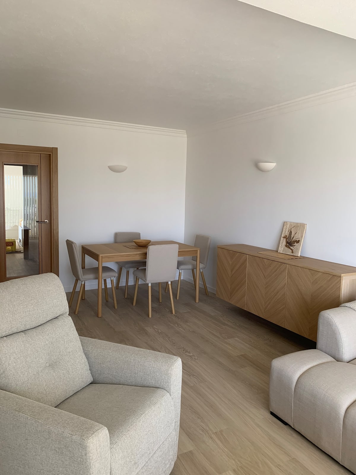 Dining area beside the kitchen