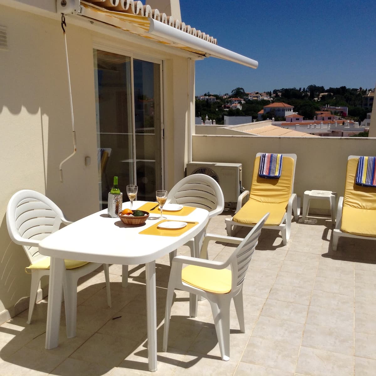 Panoramic Atlantic view from the Carvoeiro studio terrace