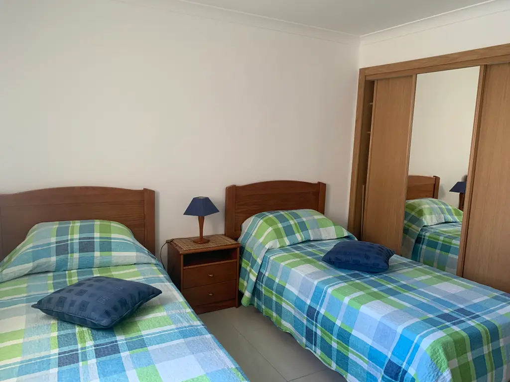 Second twin bedroom at Villa Mar e Céu